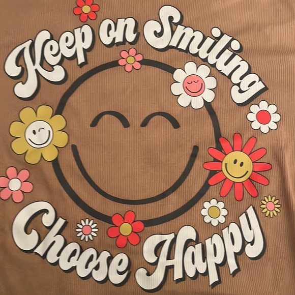 Brand new tee shirt - Picture 2 of 5